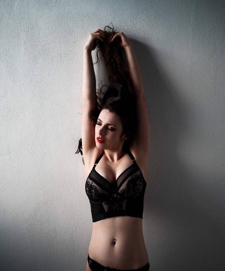 Fine Wolfanguar erotic actress gallery