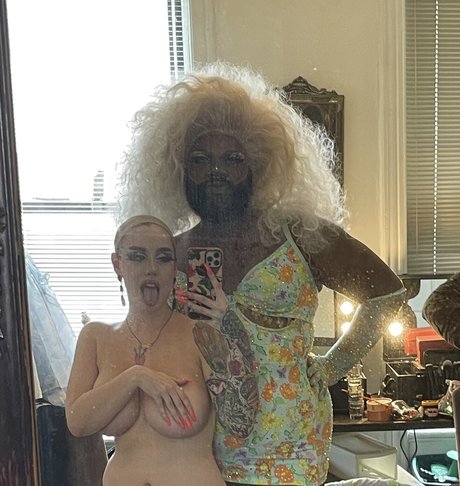 Ramona Slick beautiful model pictures