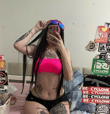 Clarapixys pretty pornstar pics