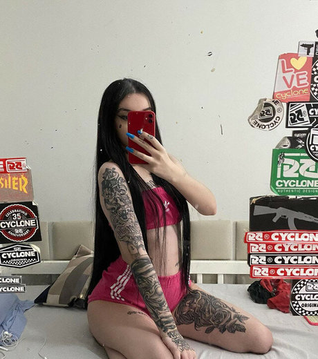 Clarapixys exclusive actress picture