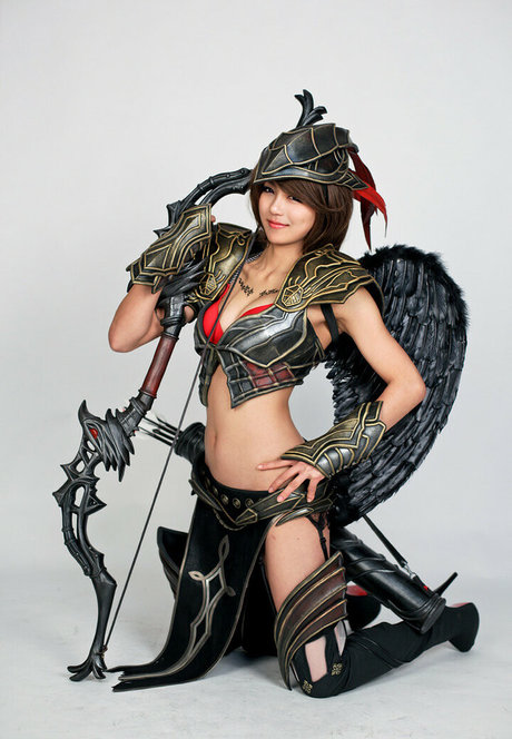 Spiral Cats Cosplay high quality model img