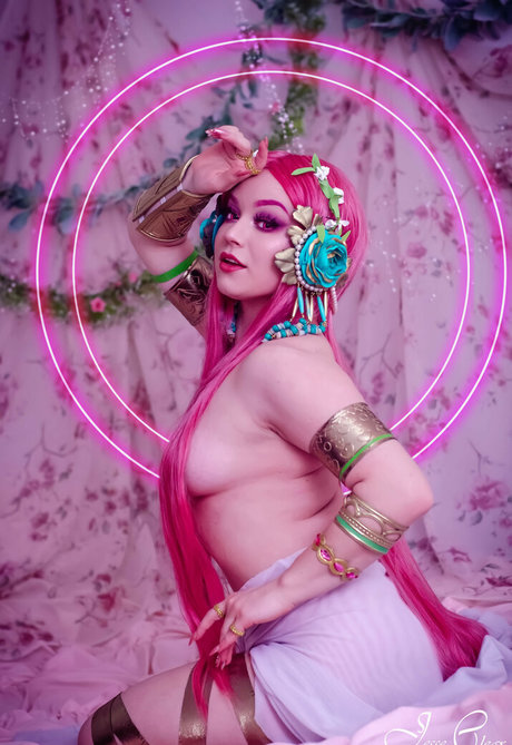 Crashcandy nudes star pics