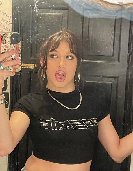 msginaxxo adult model picture