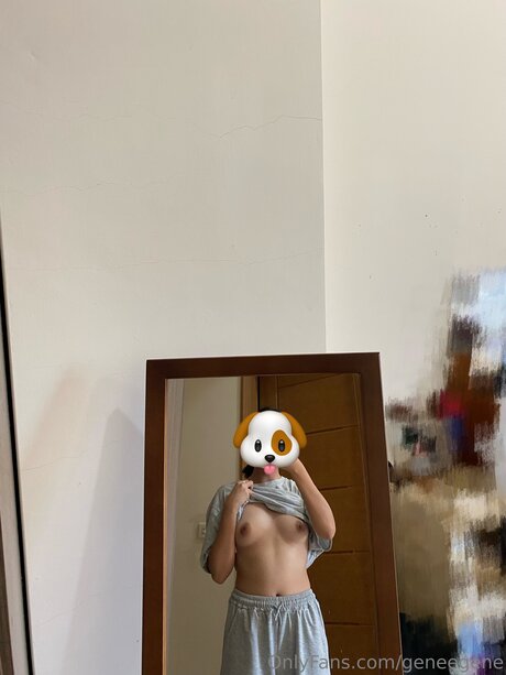 geneegene star xxx photo