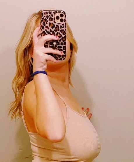 mulletluvrrr6969 adult model picture