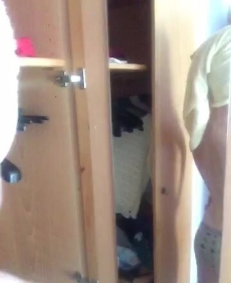 Lauren Kitchen star exclusive archive