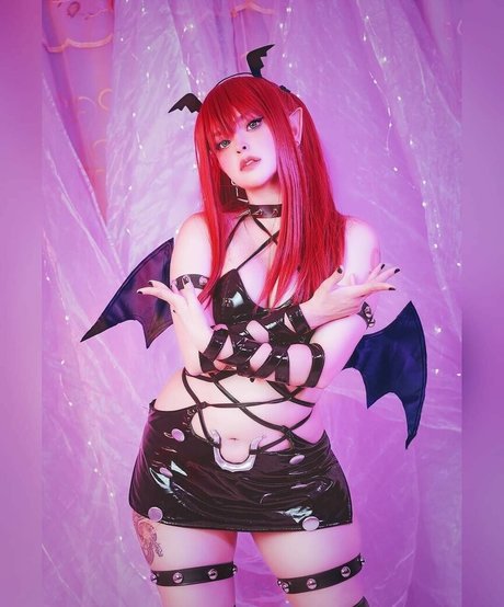 Lyn Cosplay xxx model images