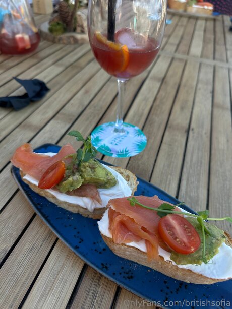 fitnessmodel onlyfans pornographic image