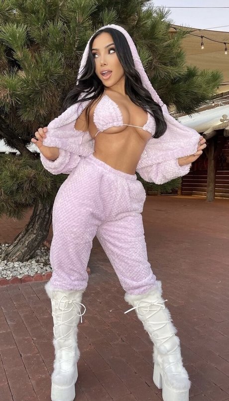 blonde shemale onlyfans free sex image