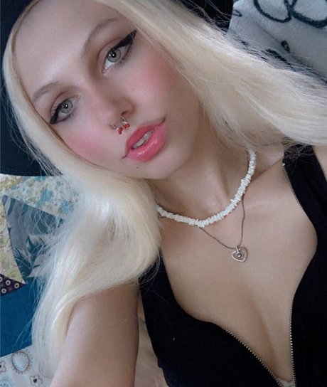 babydoll1912 model naked gallery