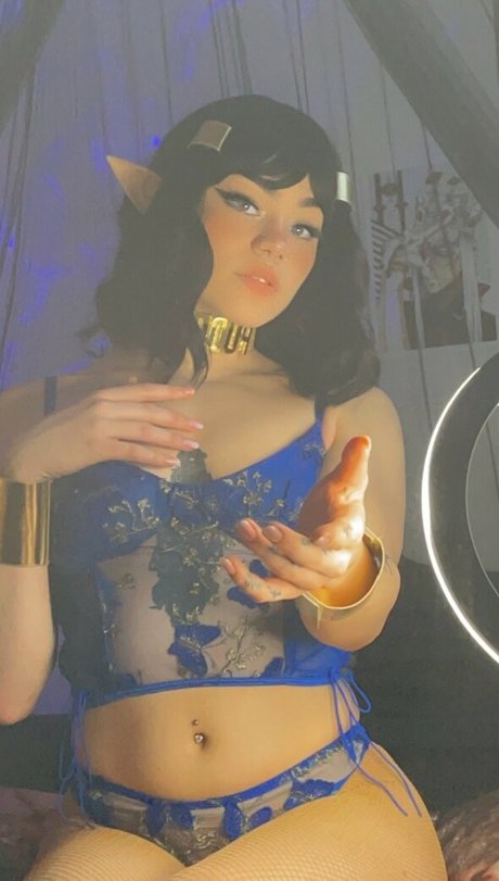 baby satine erotic actress img