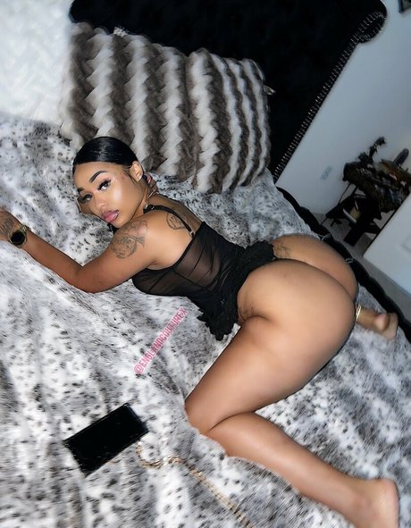 lesbian ass onlyfans art naked archive