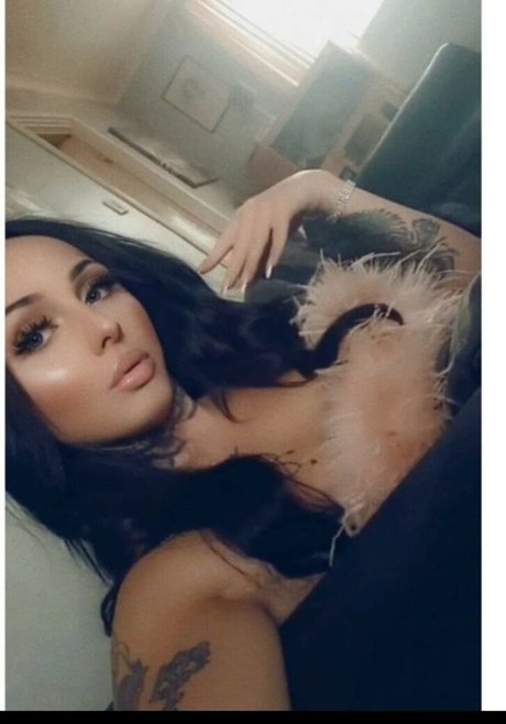 camie marie model perfect photo