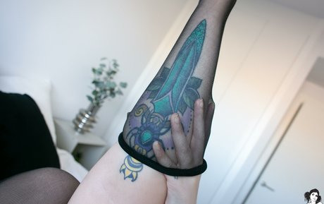 GateteFloyd hot actress pictures