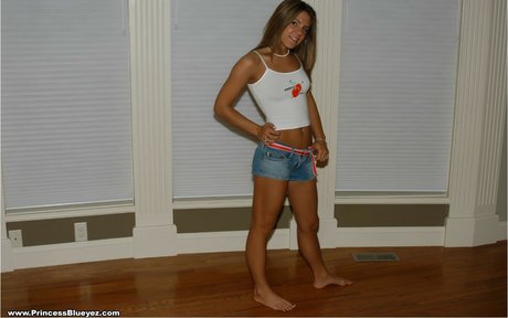 squirt teen onlyfans art naked pictures