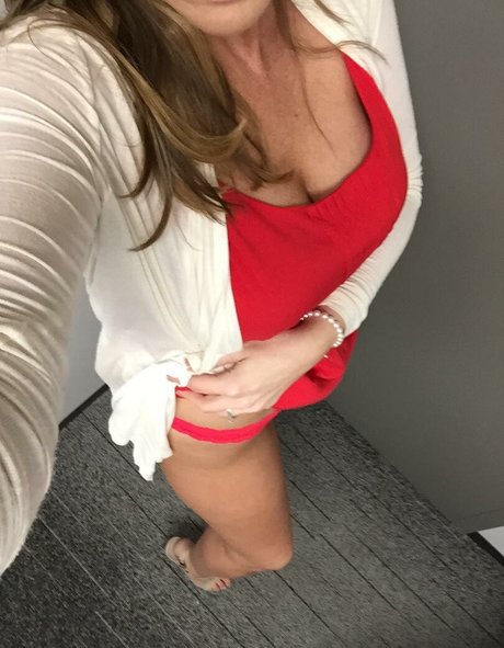 SweetHaleyGales model pretty image