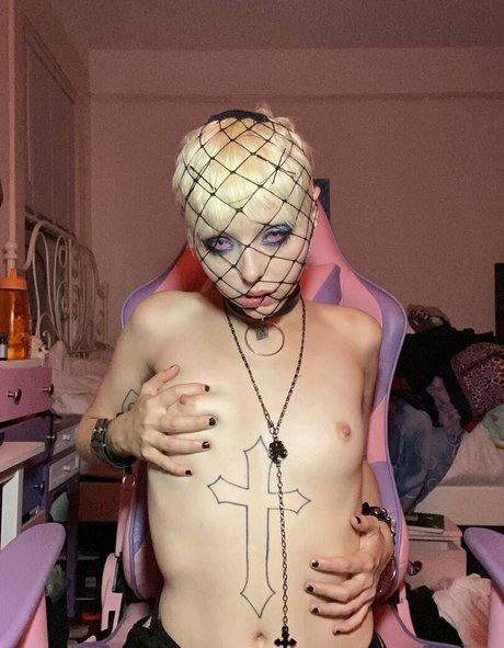 vampyr4u sex star pics