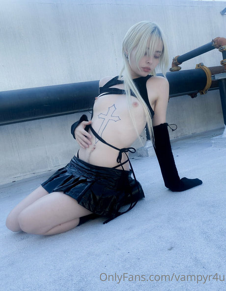 vampyr4u model high quality picture