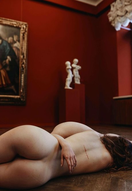 dripping wet pussy onlyfans art naked pictures