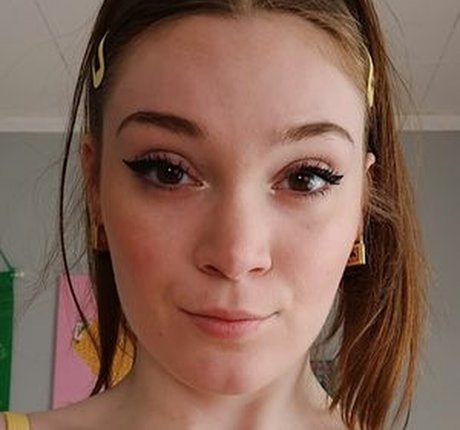 Margot Diamond star sexy image