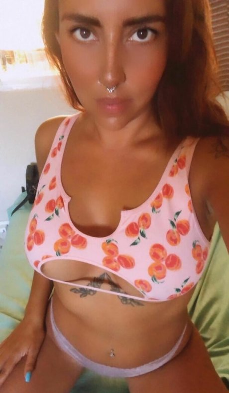 Brennus Gux nudes star images