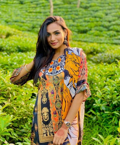 zamilah n exclusive star gallery