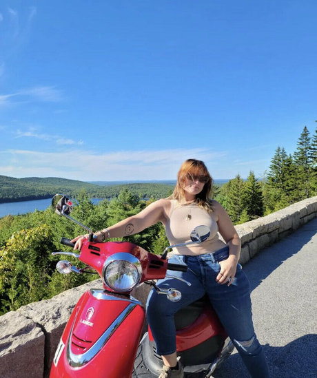 Shiny Says model beautiful pictures