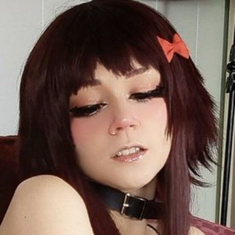 pomfy tan star nude picture