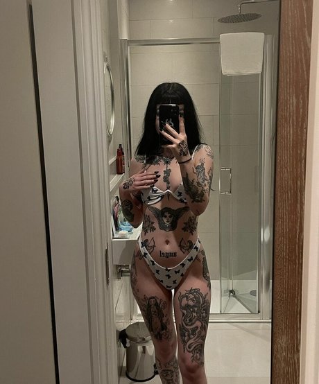 charwaldockx adult actress gallery