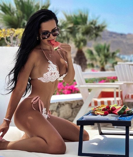 ilailonaa perfect actress picture