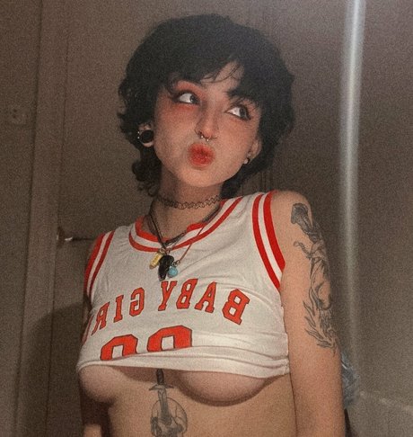 covergore 666 beautiful model img