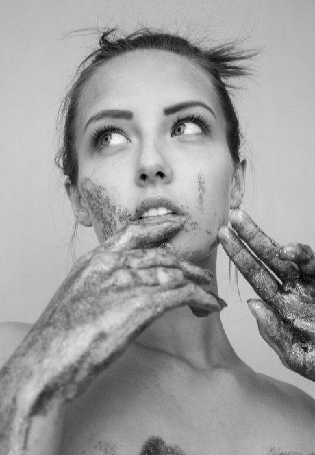 tattooed shemale onlyfans sexy nude picture