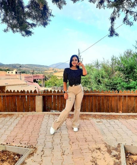 Olfa Fouzai pretty pornstar pictures