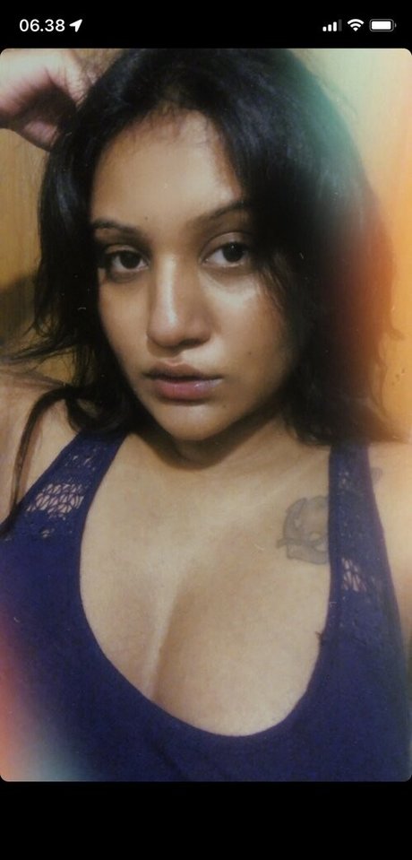 Smrithyy nudes model photo