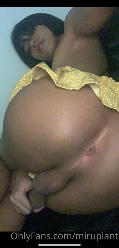 miruplanttt xxx pornstar image