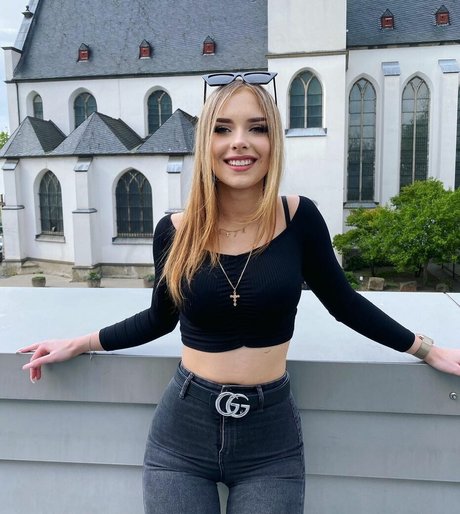 mother daughter onlyfans free sexy images