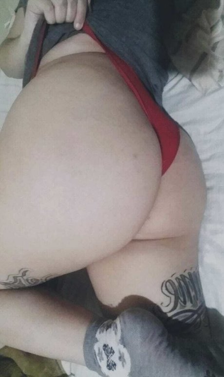 Ellabar Cosplay nudes actress image