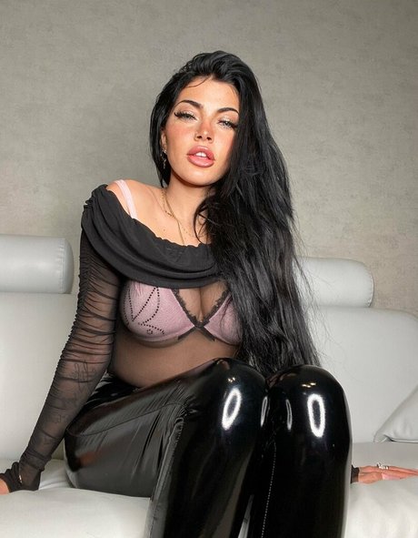 Morenamore pornstar beautiful pic