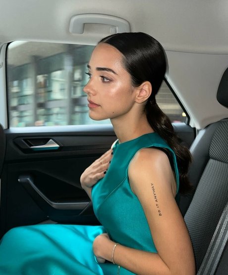 Angela Marmol art star galleries