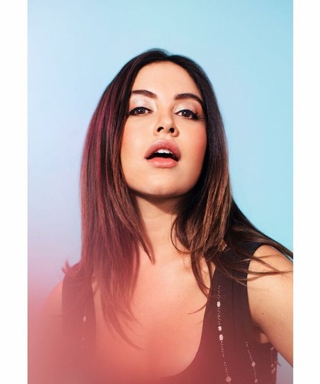 Cinthya Carmona nice model archive