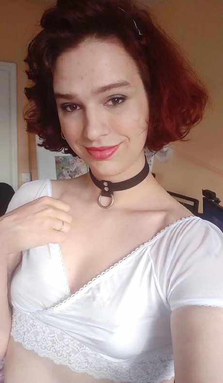 MelodyFluffing nude pornstar images