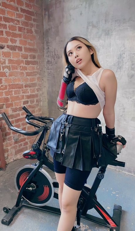 Yumi Waifu pornstar erotic archive