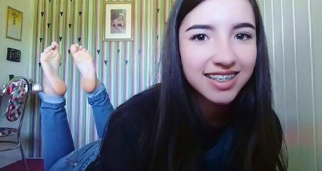 Rapha Feet sexy pornstar image