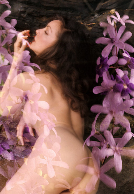 Juliemar model naked img