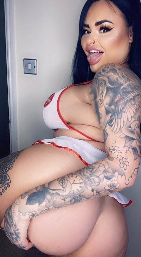 Lexie Essex free pornstar gallery