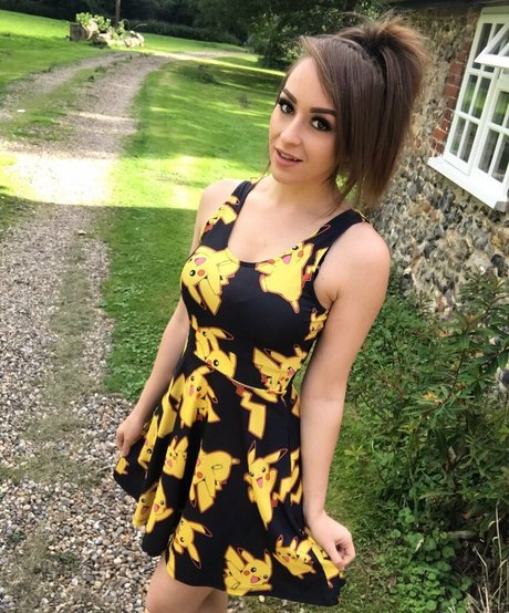 Arty Fakes best model photos