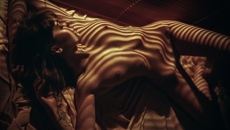 Michela Elley adult model pictures