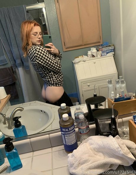 KendraNKendra Young model exclusive picture