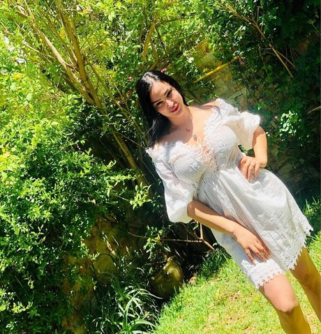 Manel Sassi hd pornstar pics