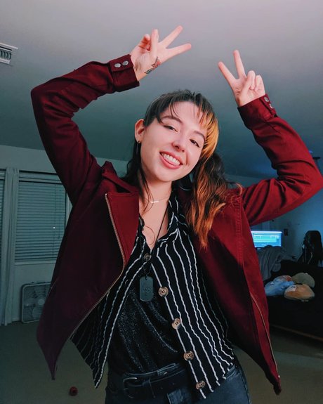 Autumn Farrell model beautiful photos